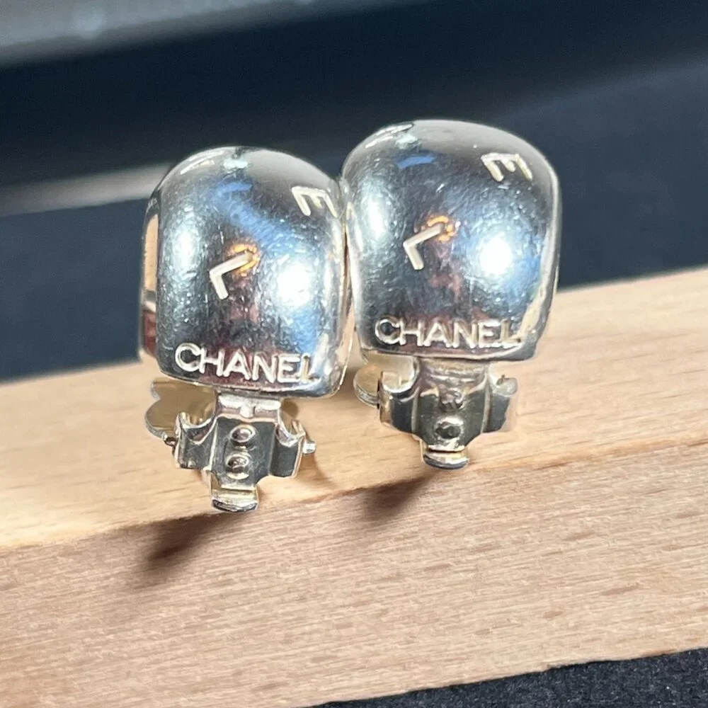 Chanel Vintage 925 Sterling Silver Logo Huggie Clip On Earrings Authentic READ‎